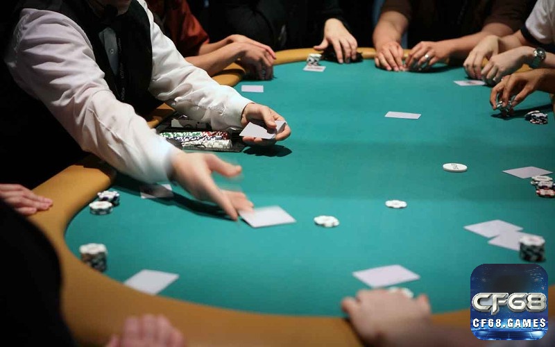 Vị trí dealer button quyết định lợi thế hành động, giúp người chơi nắm quyền kiểm soát chiến thuật hiệu quả hơn